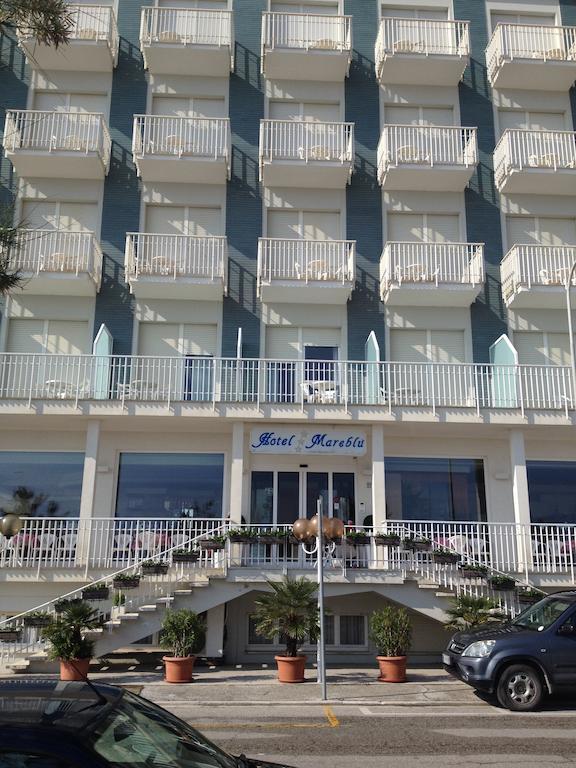 Hotel Mareblu 세니갈리아 객실 사진